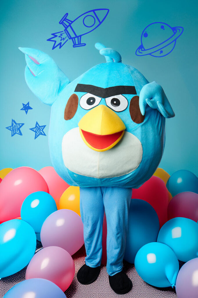 Netiketas-personazo-apsilankymas-dovanos-pristatymas